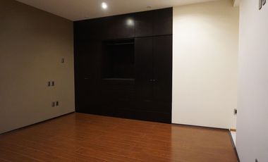 CASA VENTA EN CONDOMINIO COYOACAN 4 RECÁMARAS, 4 ESTACIONAMIENTOS, ROOF PRIVADO