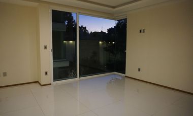 CASA VENTA EN CONDOMINIO COYOACAN 4 RECÁMARAS, 4 ESTACIONAMIENTOS, ROOF PRIVADO