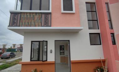 3 Bedroom Duplex/Single Attached