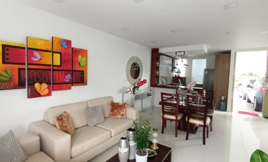 CASA EN VENTA EL CASTILLO JAMUNDI PARQUE NATURA