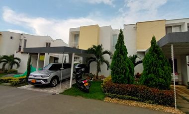 CASA EN VENTA EL CASTILLO JAMUNDI PARQUE NATURA