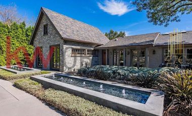 Luxurious House for Sale at Hidden Hills, California, USA