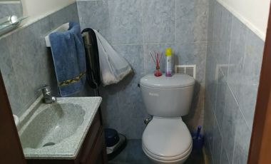 SE VENDE  EXCELENTE CASA DE 3ALCOBAS +CBS EN EL BARRIO LOS ANDES CERCA A CAFAM DE LA FLORESTA