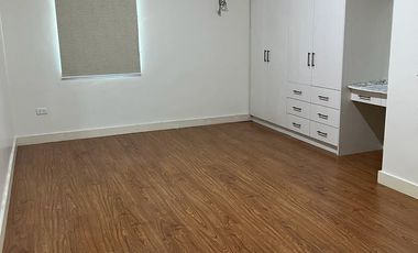 5 Bedroom House for Sale in Alabang Hills