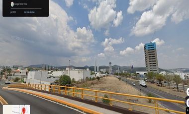 Terreno de 3,127 m2 en renta sobre Junipero Serra, Juriquilla
