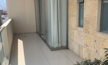 HERMOSA CASA EN VENTA CON AMPLIO JARDIN, EN FRACC COSTA DE ORO