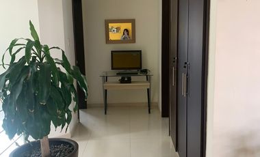 HERMOSA CASA EN VENTA CON AMPLIO JARDIN, EN FRACC COSTA DE ORO