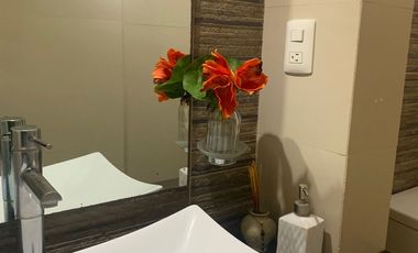 HERMOSA CASA EN VENTA CON AMPLIO JARDIN, EN FRACC COSTA DE ORO