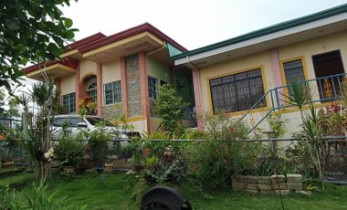 6 Rooms Overlooking House and Lot for sale in Tolotolo, Consolacion (3 adjoining houses)