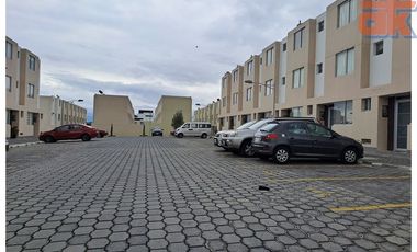 Casa en Renta Tumbaco La Morita Conjunto privado