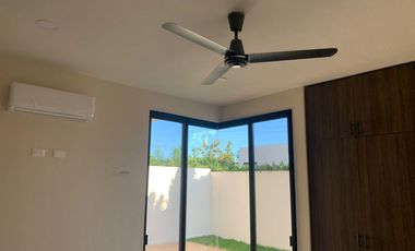 Hermosa casa en Temozón, privada Soluna