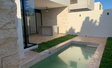 Hermosa casa en Temozón, privada Soluna