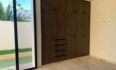 Hermosa casa en Temozón, privada Soluna