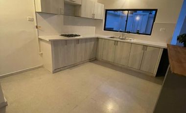Casa Comercial Arriendo Avenida Nutibara Medellin