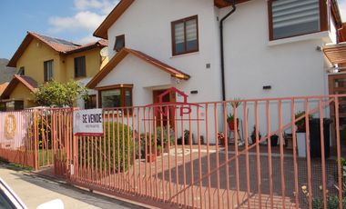 CASA EN VENTA EN CIUDAD DE LOS VALLES – PUDAHUEL.