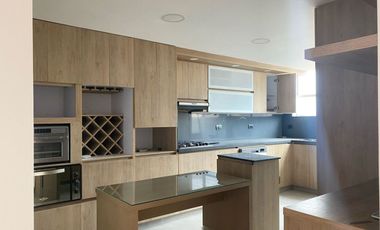 PR21955 Apartamento en arriendo en el sector Jardines