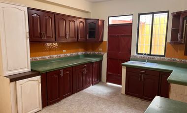 Suite de Alquiler en Santa Cecilia, Los Ceibos, Guayaquil.