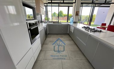 Casa en bosques de providencia