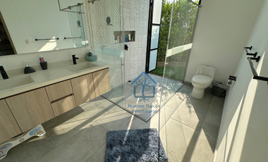 Casa en bosques de providencia