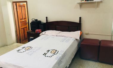 Casa de un Piso en Venta al Costado del Parque de las Madres de Portoviejo
