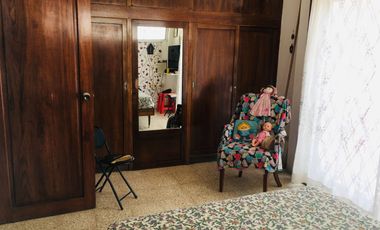 Casa de un Piso en Venta al Costado del Parque de las Madres de Portoviejo