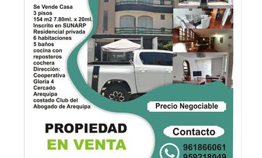 Coop. Gloria 4, Se Vende Casa de 3 pisos, costado del Club del Abogado de Arequipa