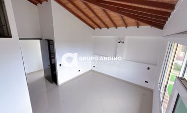 Se Vende Casa en el Condómino Terrazas de Mensulí – Piedecuesta