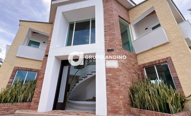 Se Vende Casa en el Condómino Terrazas de Mensulí – Piedecuesta