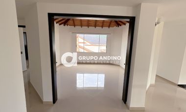 Se Vende Casa en el Condómino Terrazas de Mensulí – Piedecuesta