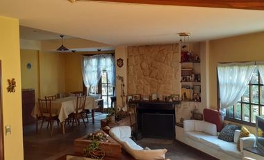 VENDO IMPORTANTE CHALET EN MAR DEL PLATA