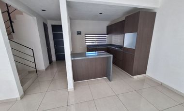CASA en renta en Toluca zona Zinacantepec