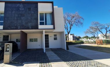 CASA en renta en Toluca zona Zinacantepec