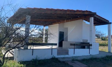 Terreno Campestre a 20 min de Ags. 10,000 m2 con terraza y asador $860,000