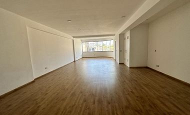 EN VENTA OFICINA EN SAN ISIDRO RECIÉN REMODELADAS CON UNA GRAN UBICACIÓN