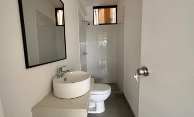 EN VENTA OFICINA EN SAN ISIDRO RECIÉN REMODELADAS CON UNA GRAN UBICACIÓN