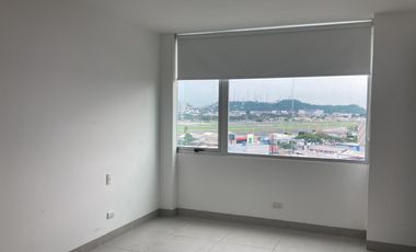 Alquiler, departamento de 3 dormitorios frente al Mall del Sol - Edificio Quo Luxury