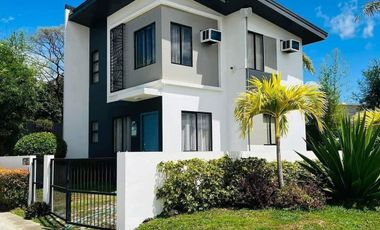 Townhouse affordable in Cavite by PHirst Park Homes