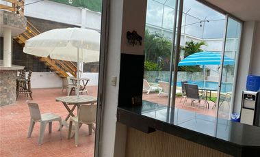 Casa Rentera De Venta En Crucita