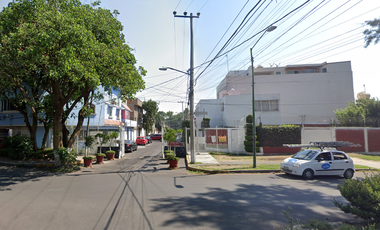 AMPLIA Y HERMOSA CASA EN COAPA.