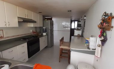 EXCELENTE CASA EN SAN JERONIMO, AMPLIOS ESPACIOS LO QUE ESTAS BUSCANDO