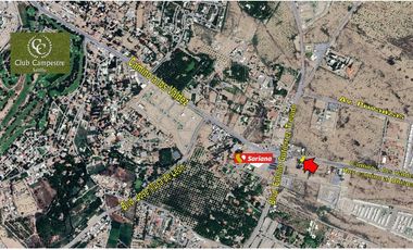 SE VENDE TERRENO CON CONSTRUCCIONES