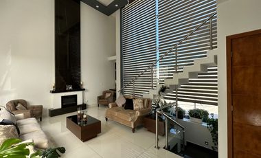Casa en venta en Residencial Cedros