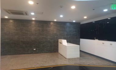 Office Space Rent Lease Fitted 382 sqm EDSA Mandaluyong City