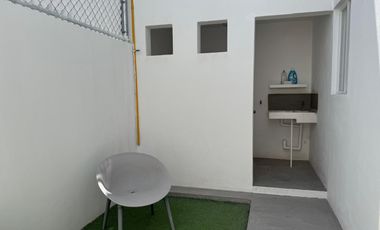 CAS EN VENTA NUEVA EN LEÓN GTO EN PRIVADO CON VIGILANCIA 24/7 EN ZONA NORTE