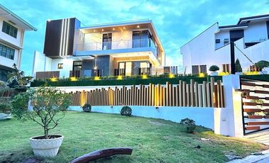 5BR House and Lot for Sale in Vista Grande Talisay City