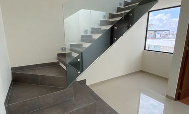 CASA EN VENTA PRIVADA SAN ANGEL 4