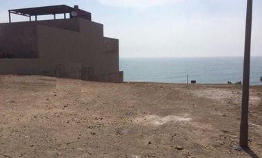 Excelente lote de playa en Condominio La Escondida