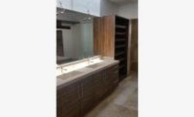 RENTA DE CASA EN LOMAS DE JURIQUILLA QUERÉTARO