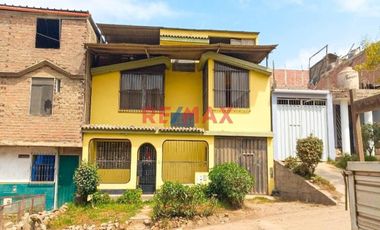 GRAN OPORTUNIDAD DE VENTA - AMPLIA CASA EN VMT