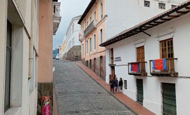 DEPARTAMENTO EN VENTA EN EL CENTRO HISTORICO DE QUITO